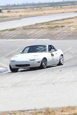 media/Sep-14-2024-Speed Ventures (Sat) [[a2bf28f496]]/Yellow Group/Session 3 (Offramp)/